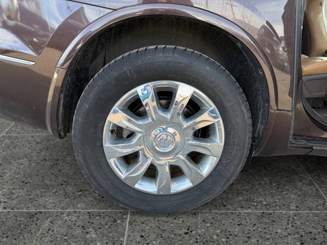 Used 2017 Buick Enclave Leather AWD/4WD image 10