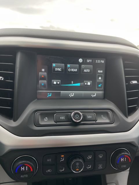 Used 2018 GMC Acadia SLE image 50