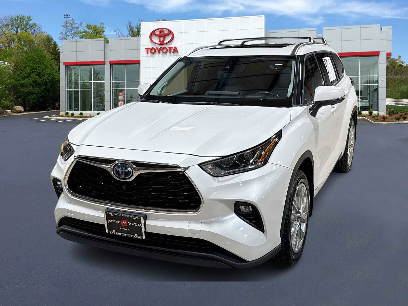 Certified 2023 Toyota Highlander Limited