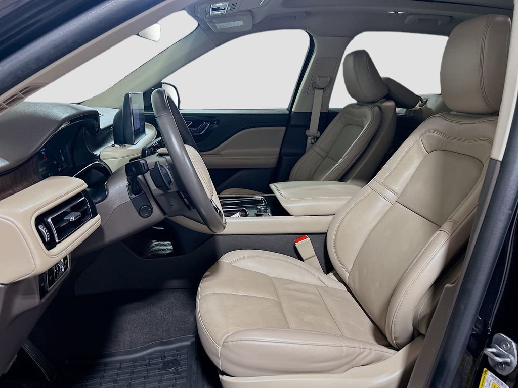 Used 2023 Lincoln Aviator Reserve w/ Elements Package Plus RWD image 20