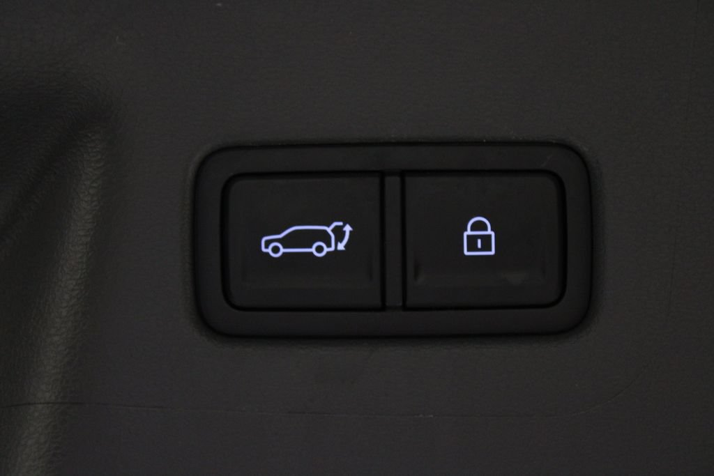 Certified 2026 Hyundai Santa Fe SEL FWD image 18