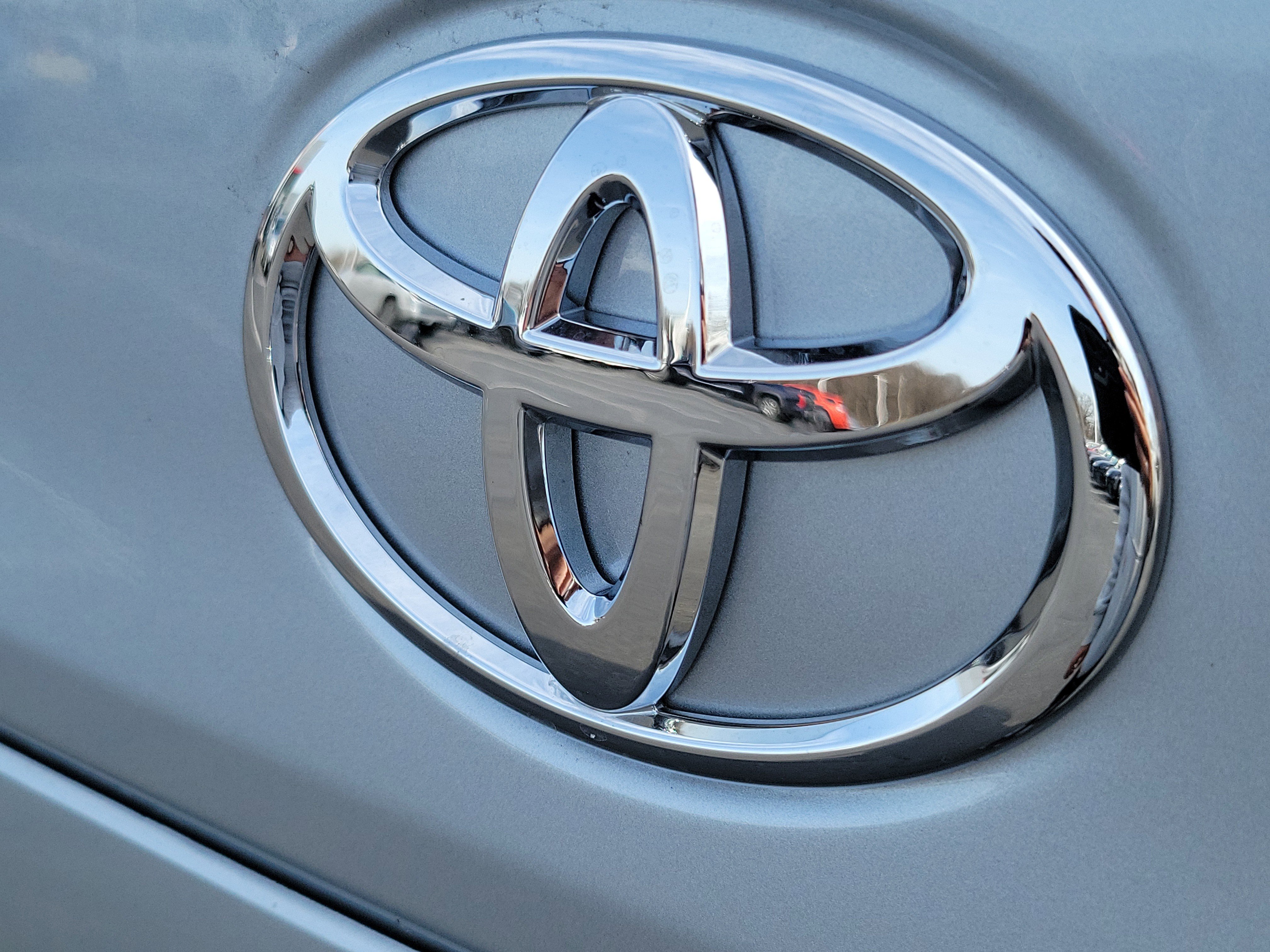 New 2026 Toyota Corolla Cross L image 6