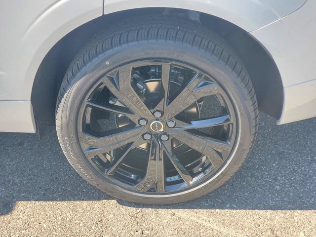 New 2026 Volvo XC60 B5 Ultra w/ Protection Package Premier AWD/4WD image 7