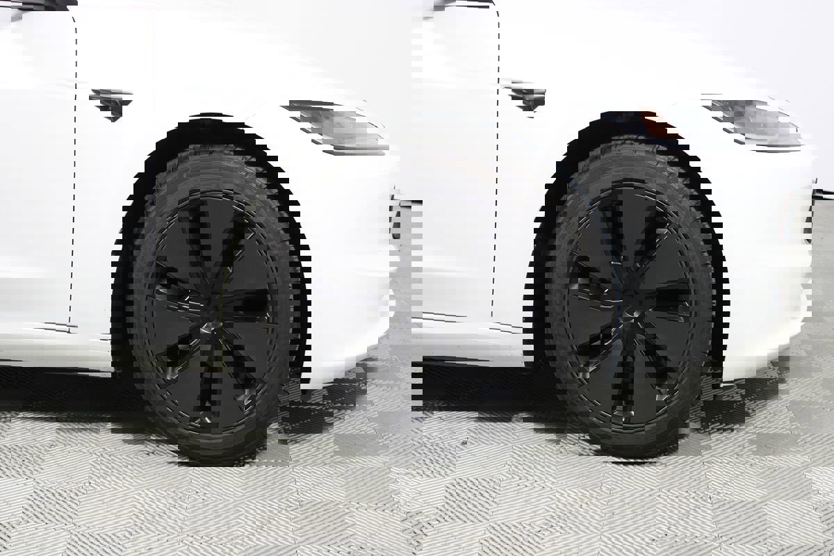 Used 2024 Tesla Model 3 Long Range image 34