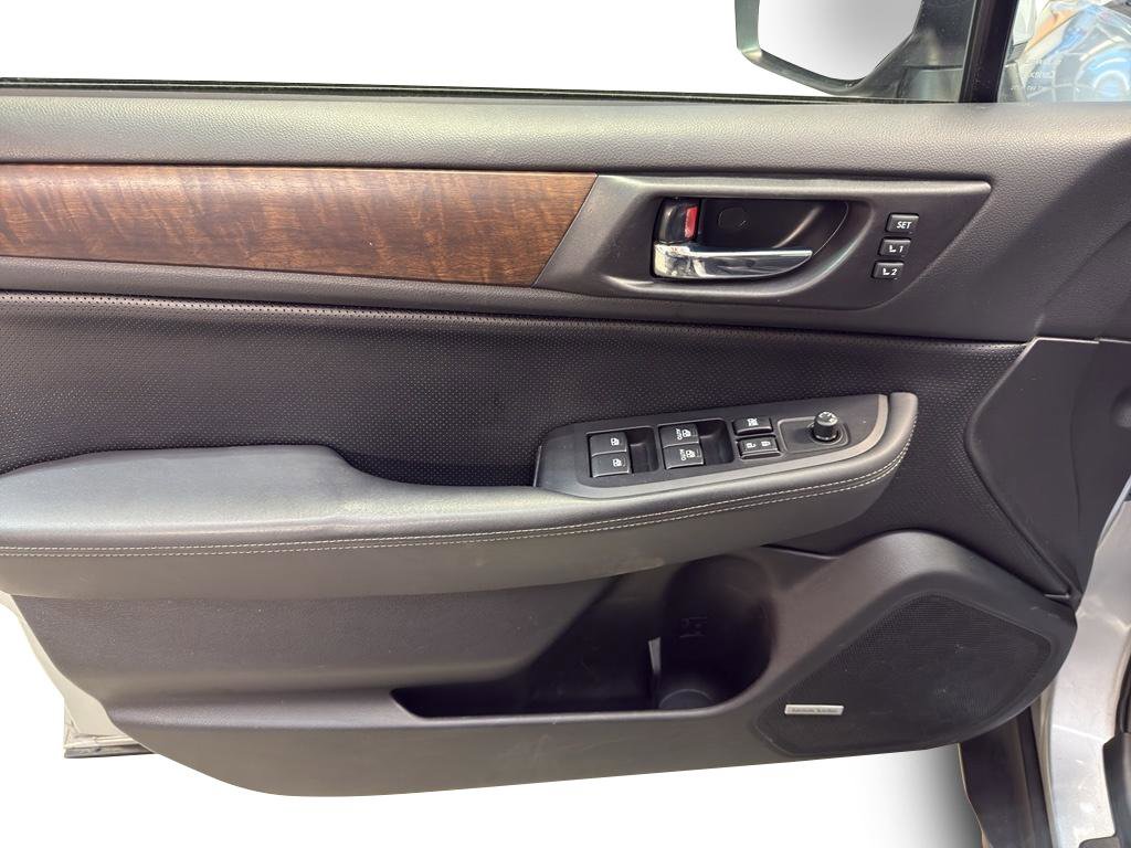 Used 2015 Subaru Outback 2.5i Limited image 13