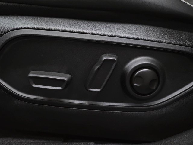 Used 2025 Jeep Wagoneer S Limited AWD/4WD image 28