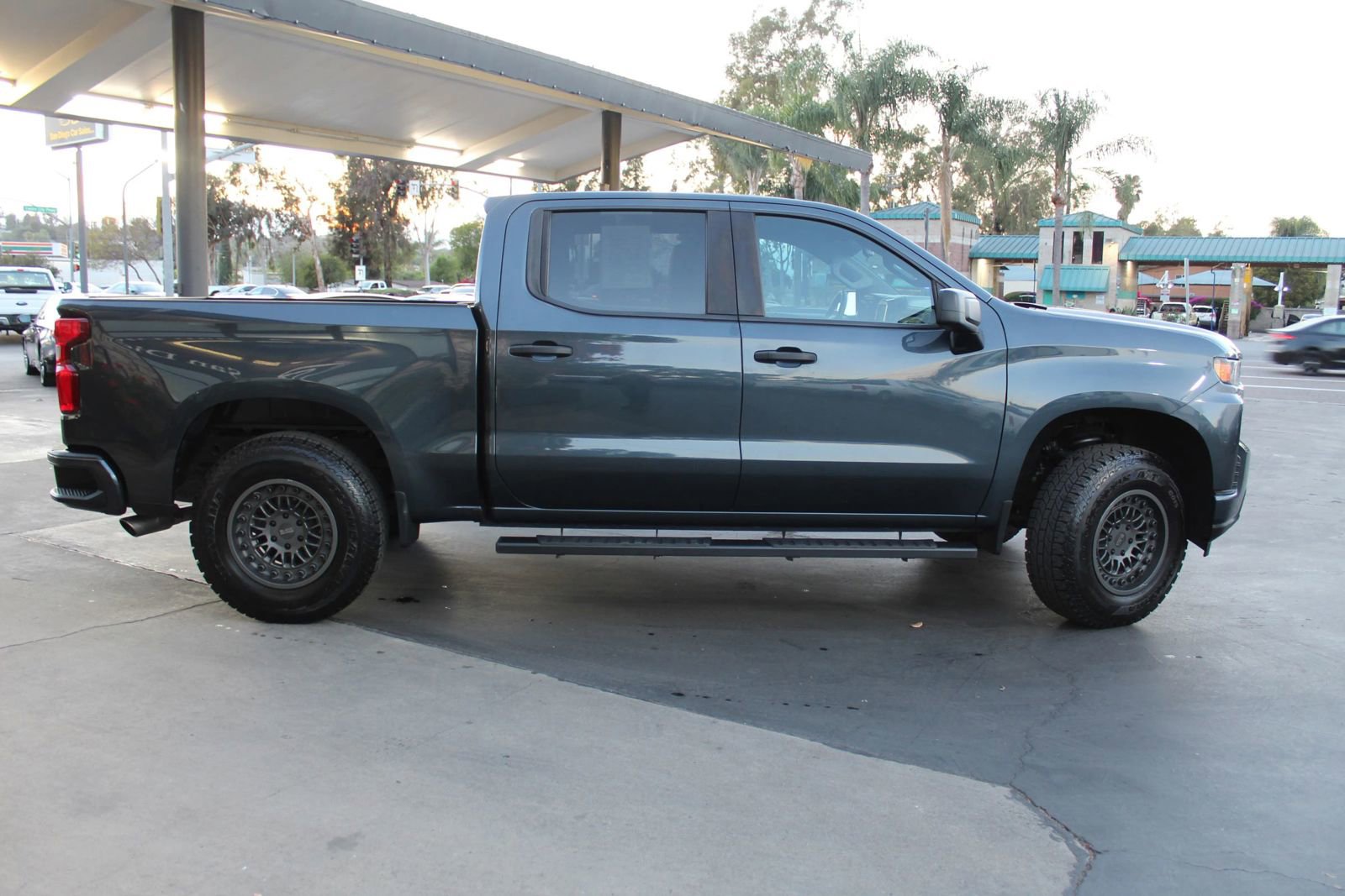 Used 2020 Chevrolet Silverado 1500 Custom w/ Custom Value Package image 6