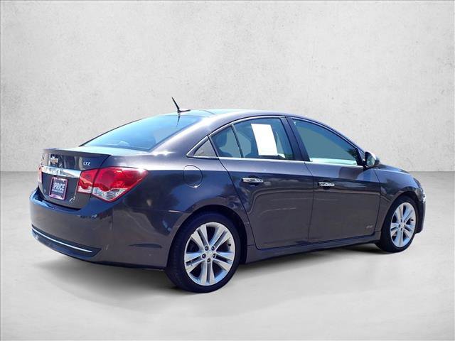 Used 2014 Chevrolet Cruze LTZ w/ RS Package FWD image 4