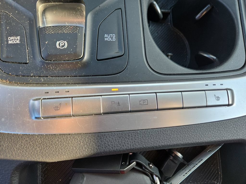 Used 2026 Kia Carnival FWD image 34