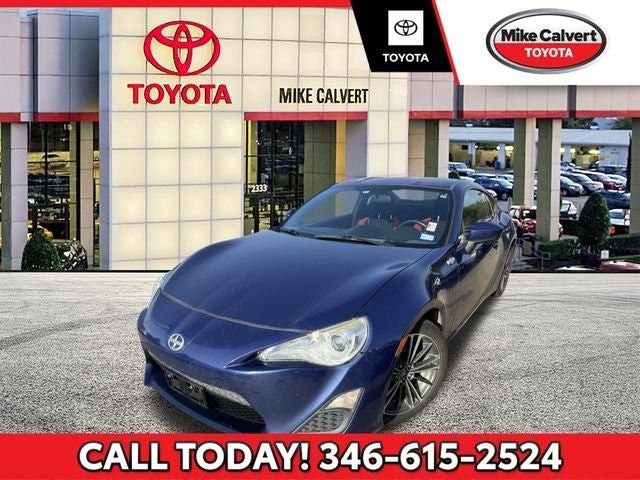 Used 2016 Scion FR-S RWD image 2