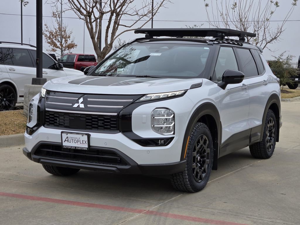 New 2026 Mitsubishi Outlander Trail Edition image 2