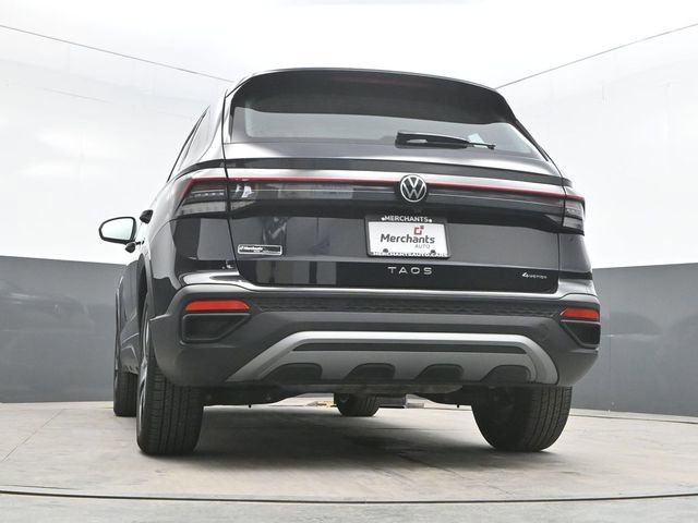 Used 2025 Volkswagen Taos S AWD/4WD image 34
