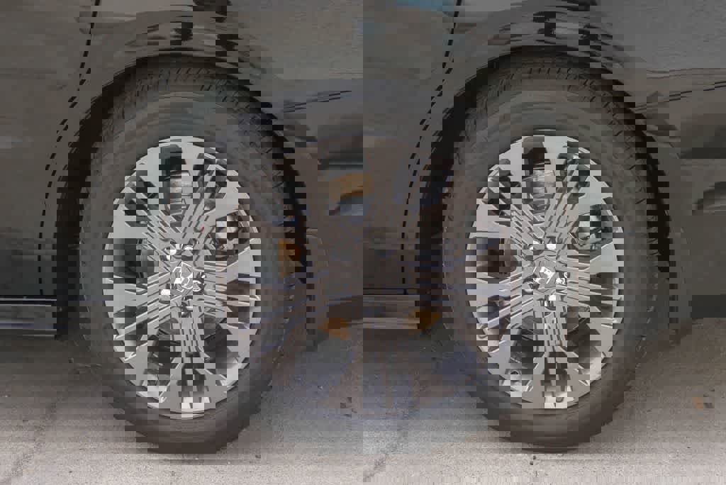 New 2026 Honda Odyssey Touring image 6