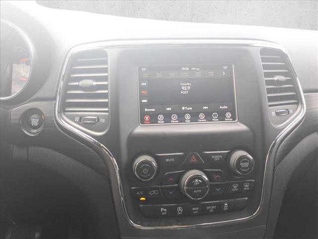 Used 2019 Jeep Grand Cherokee Laredo image 12