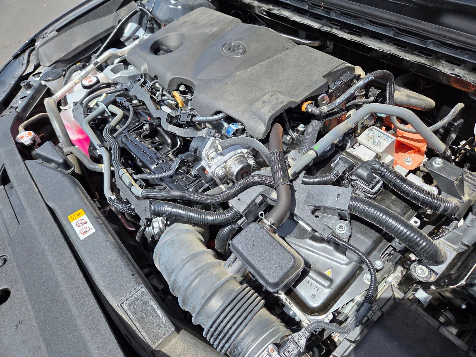 Used 2025 Toyota Camry LE FWD image 23