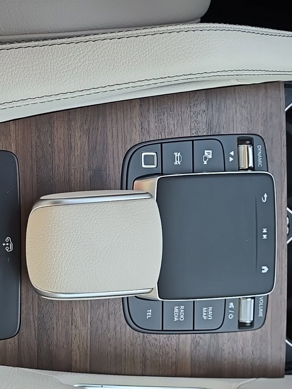 New 2026 Mercedes-Benz GLS 450 4MATIC image 22