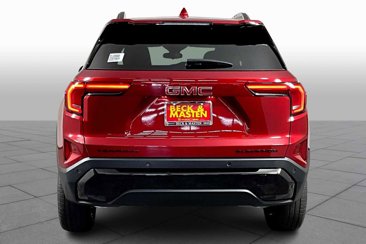 New 2026 GMC Terrain Elevation w/ Elevation Premium Package image 4