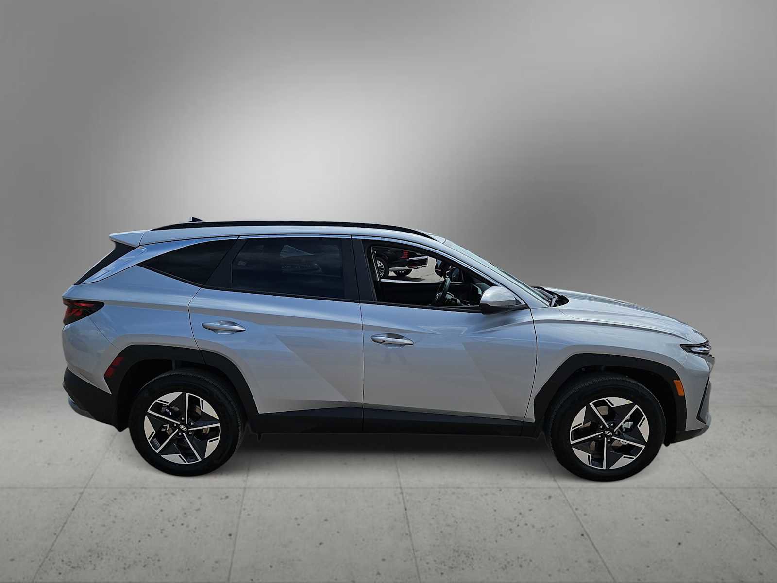 Certified 2026 Hyundai Tucson SEL AWD/4WD image 9