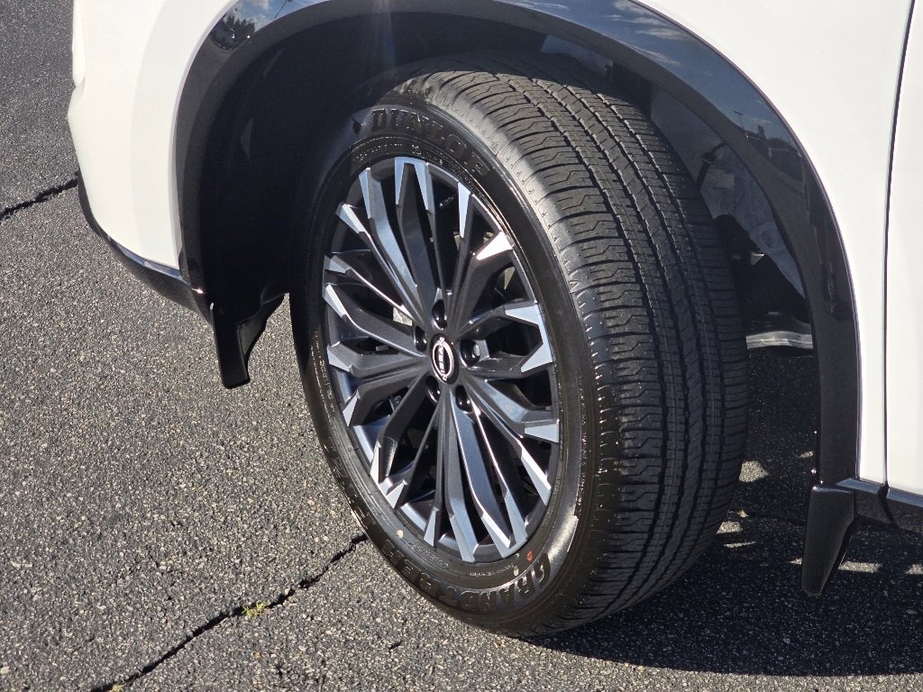 New 2026 Nissan Rogue Platinum image 22