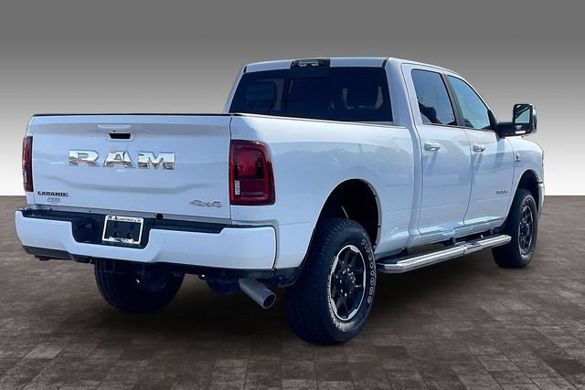 Used 2025 RAM 2500 Laramie AWD/4WD image 2