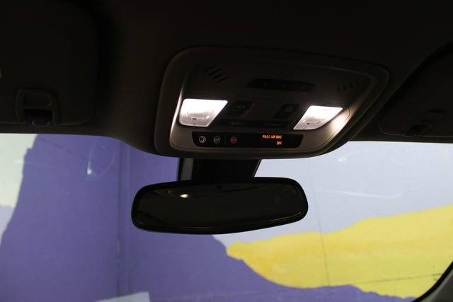 Used 2016 Chevrolet Malibu Premier FWD image 19