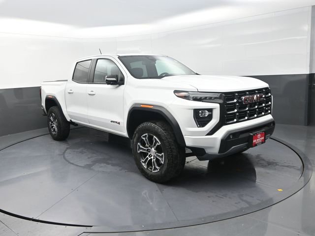 Used 2024 GMC Canyon AT4 w/ AT4 Premium Package image 19