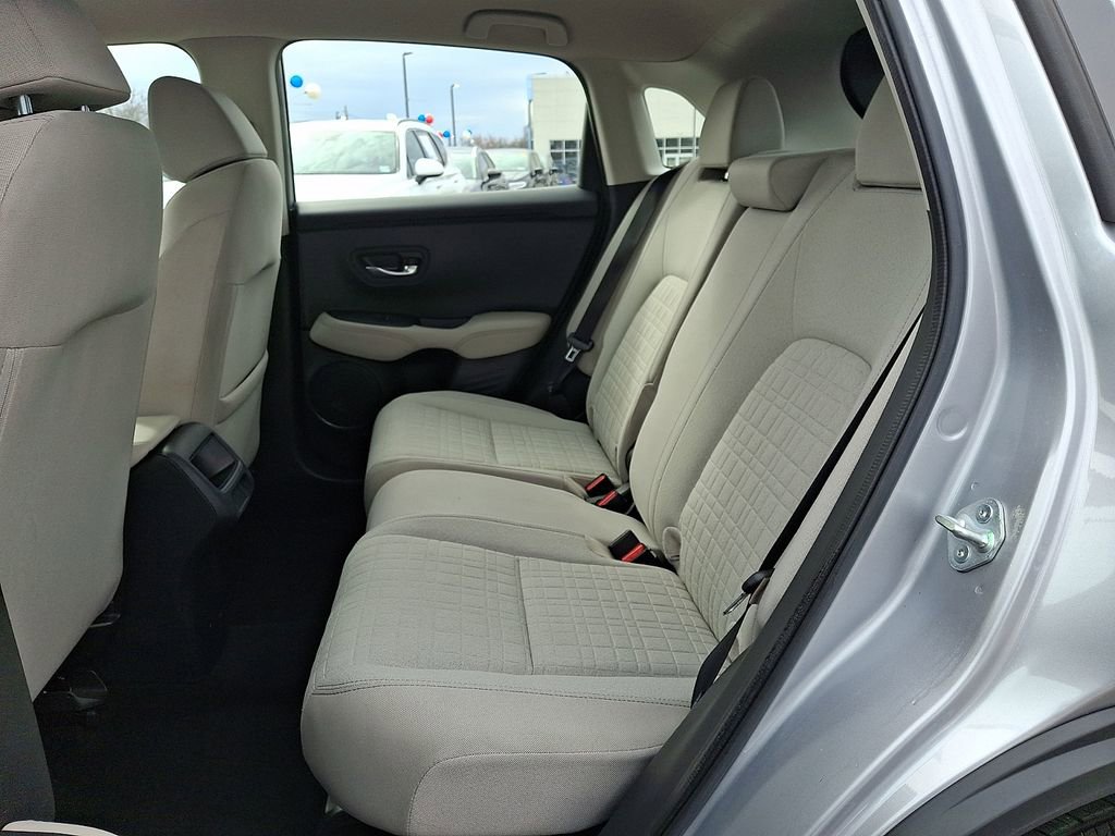 Used 2023 Honda HR-V LX image 10