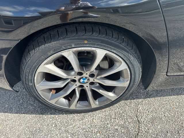 Used 2016 BMW 528i xDrive Sedan AWD/4WD image 5