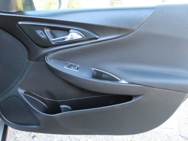 Used 2016 Chevrolet Malibu LT FWD image 33
