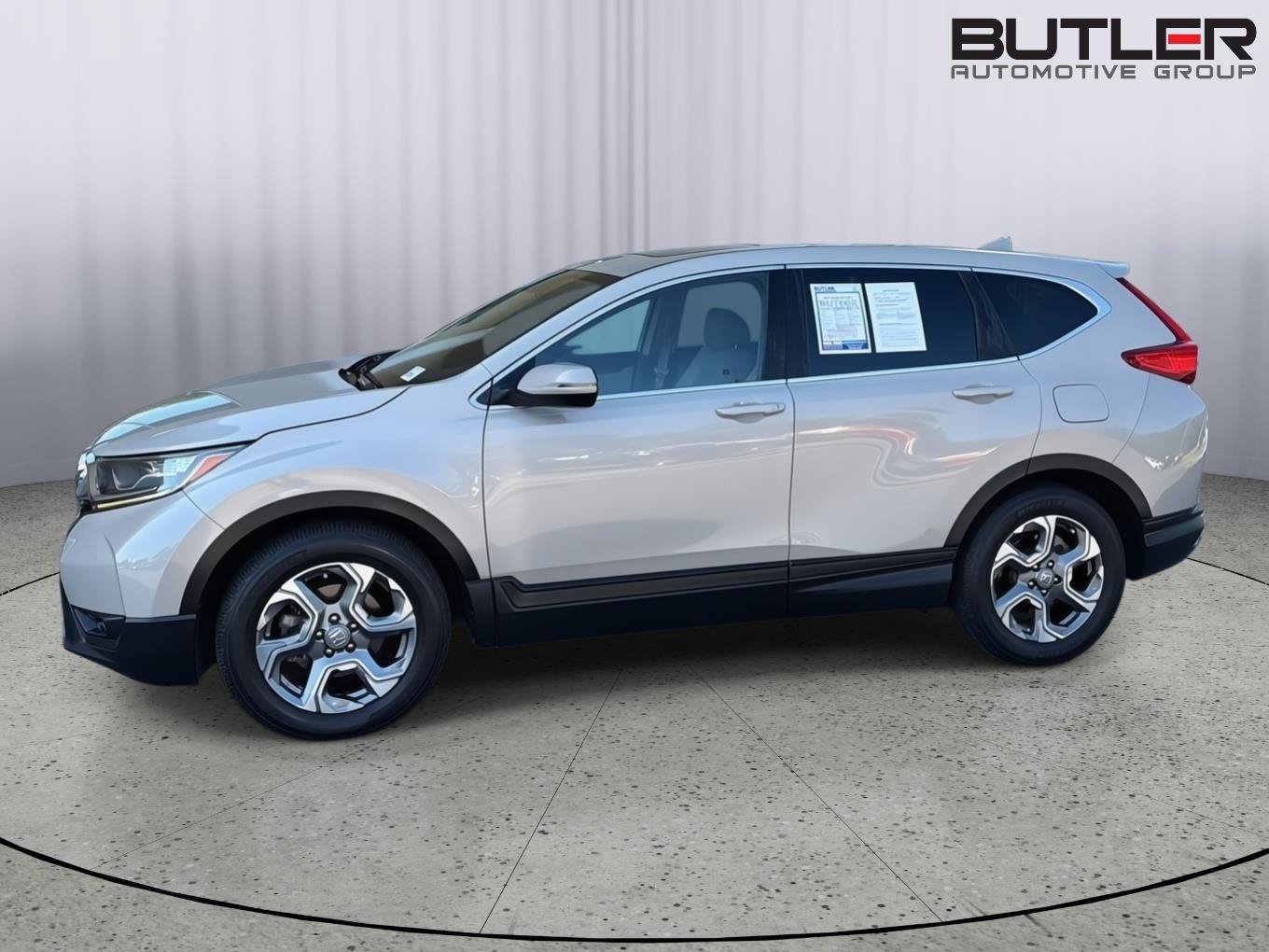 Used 2017 Honda CR-V EX-L image 3