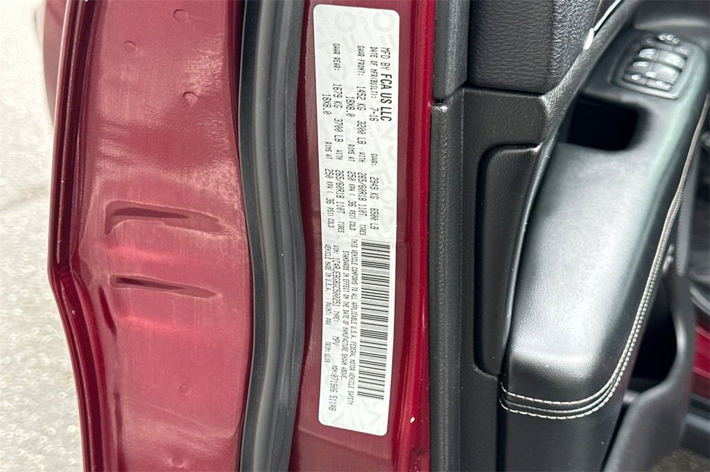 Used 2016 Jeep Grand Cherokee Limited image 31