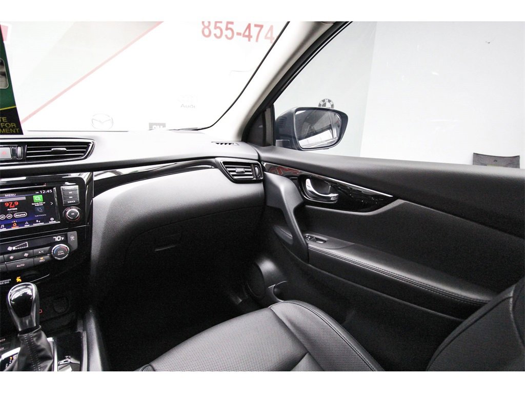 Certified 2022 Nissan Rogue Sport SL image 8