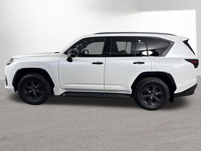 Certified 2025 Lexus LX 700h Overtrail image 33