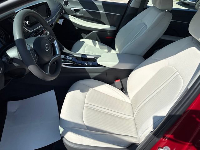 Used 2023 Hyundai Sonata SEL FWD image 9