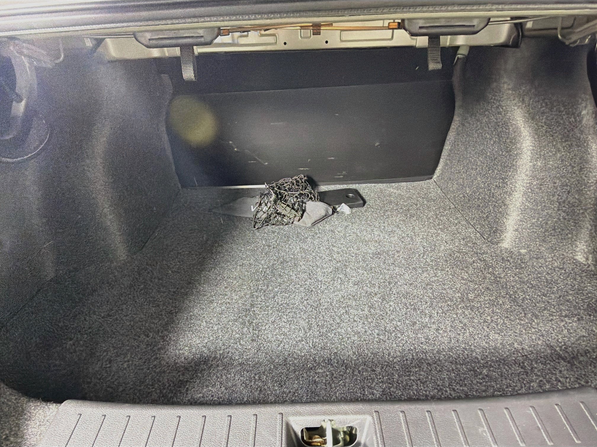 Used 2025 Nissan Versa S w/ Trunk Package FWD image 26