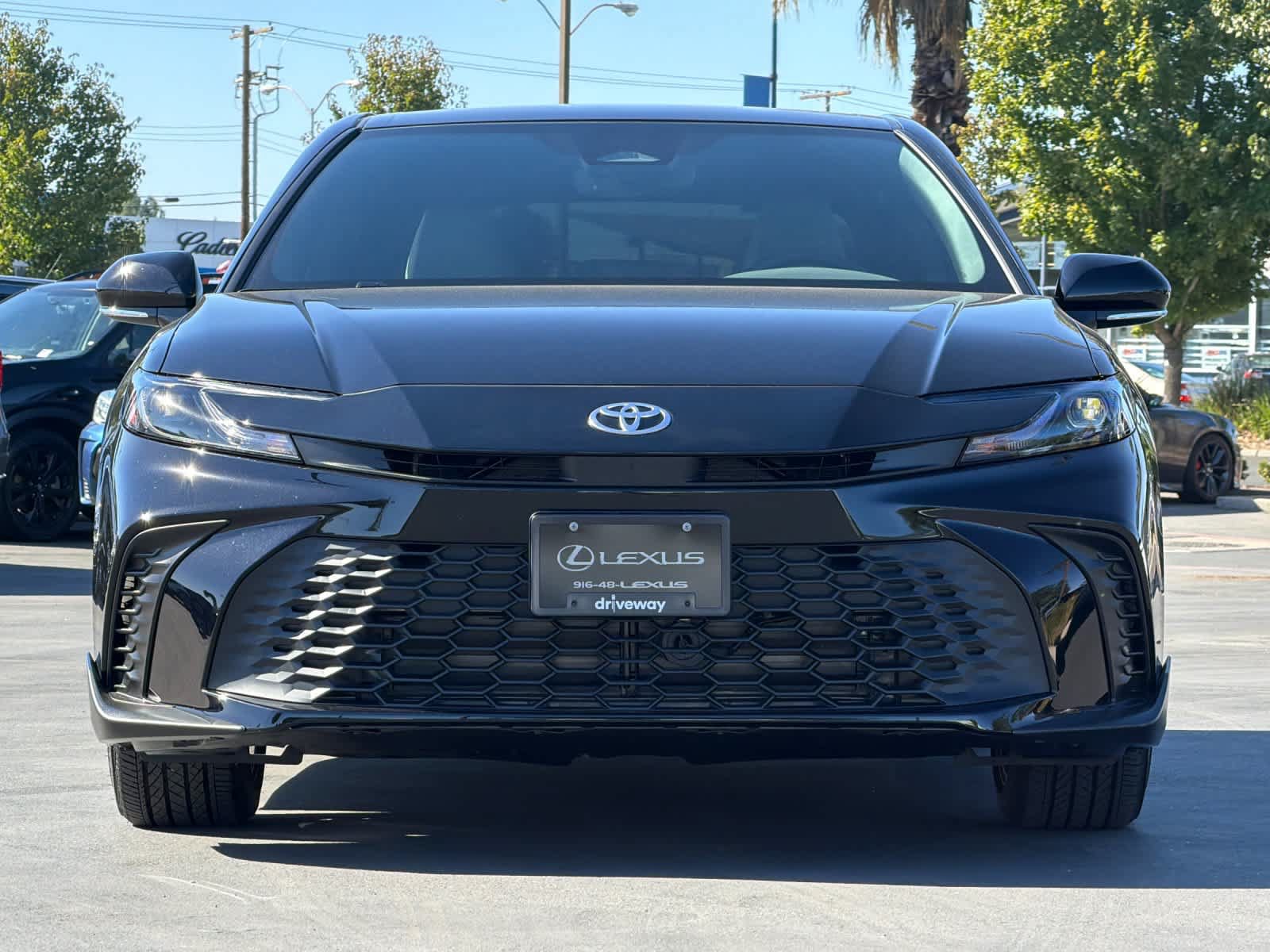 Used 2026 Toyota Camry SE w/ Convenience Package FWD image 10