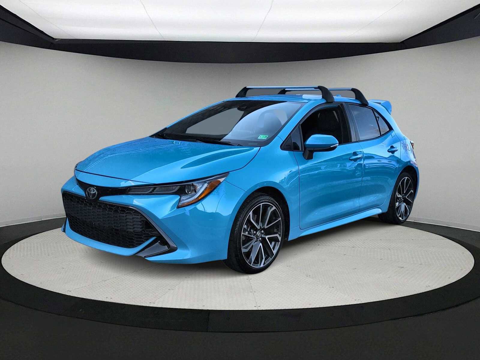 Used 2020 Toyota Corolla Hatchback image 4