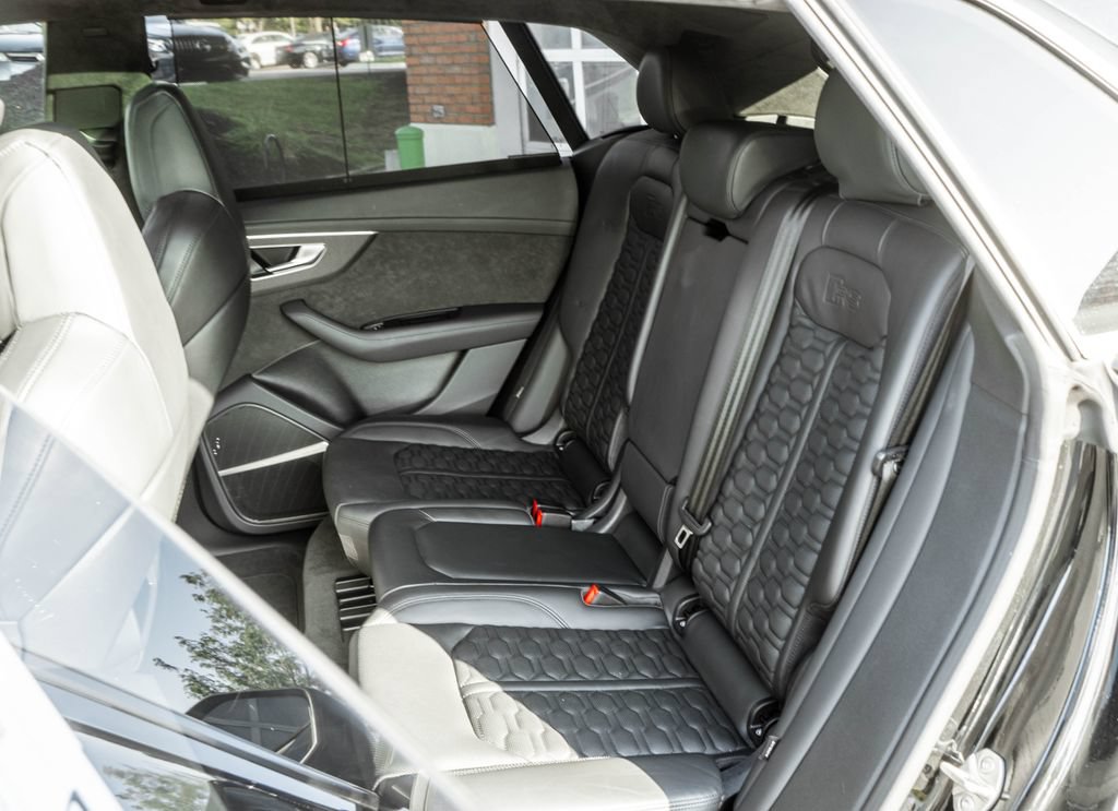 Used 2022 Audi RS Q8 AWD/4WD image 28