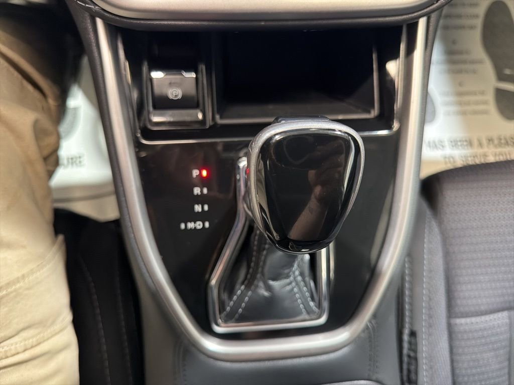 Used 2025 Subaru Outback Premium image 31