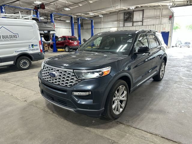 Used 2022 Ford Explorer Platinum w/ Equipment Group 601A AWD/4WD image 1