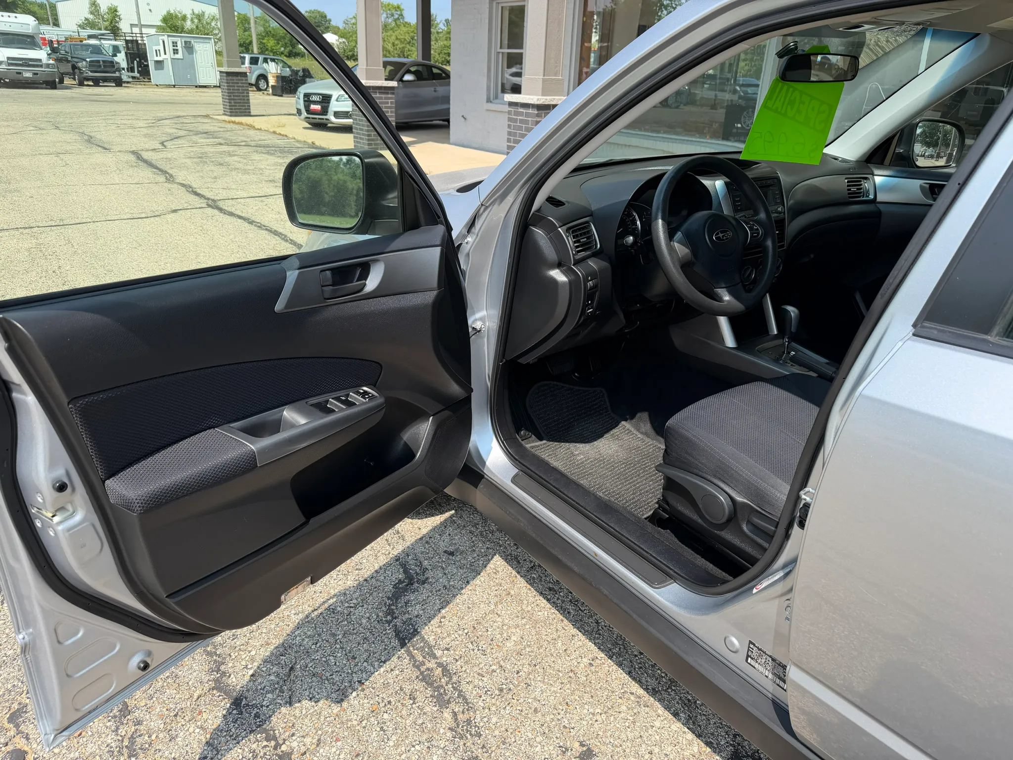Used 2012 Subaru Forester 2.5X AWD/4WD image 9