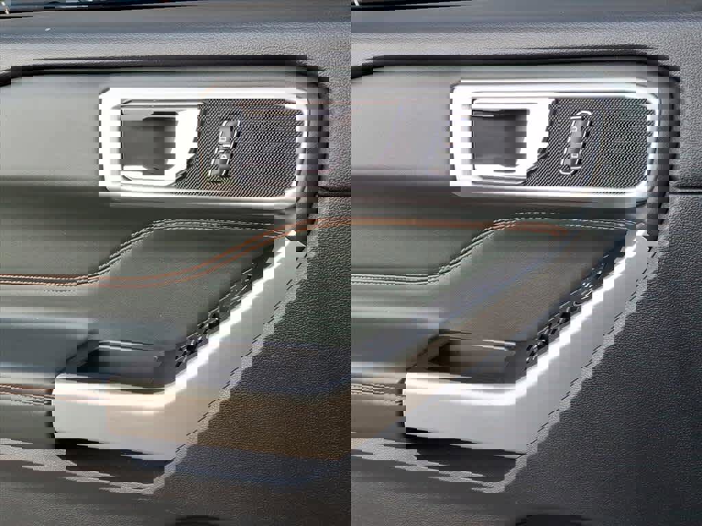 Used 2022 Ford Explorer Timberline image 19