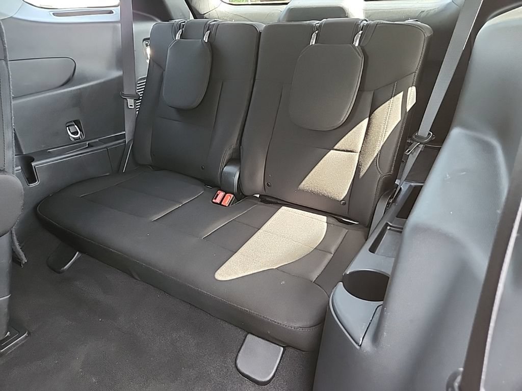 Used 2024 Ford Explorer XLT AWD/4WD image 31