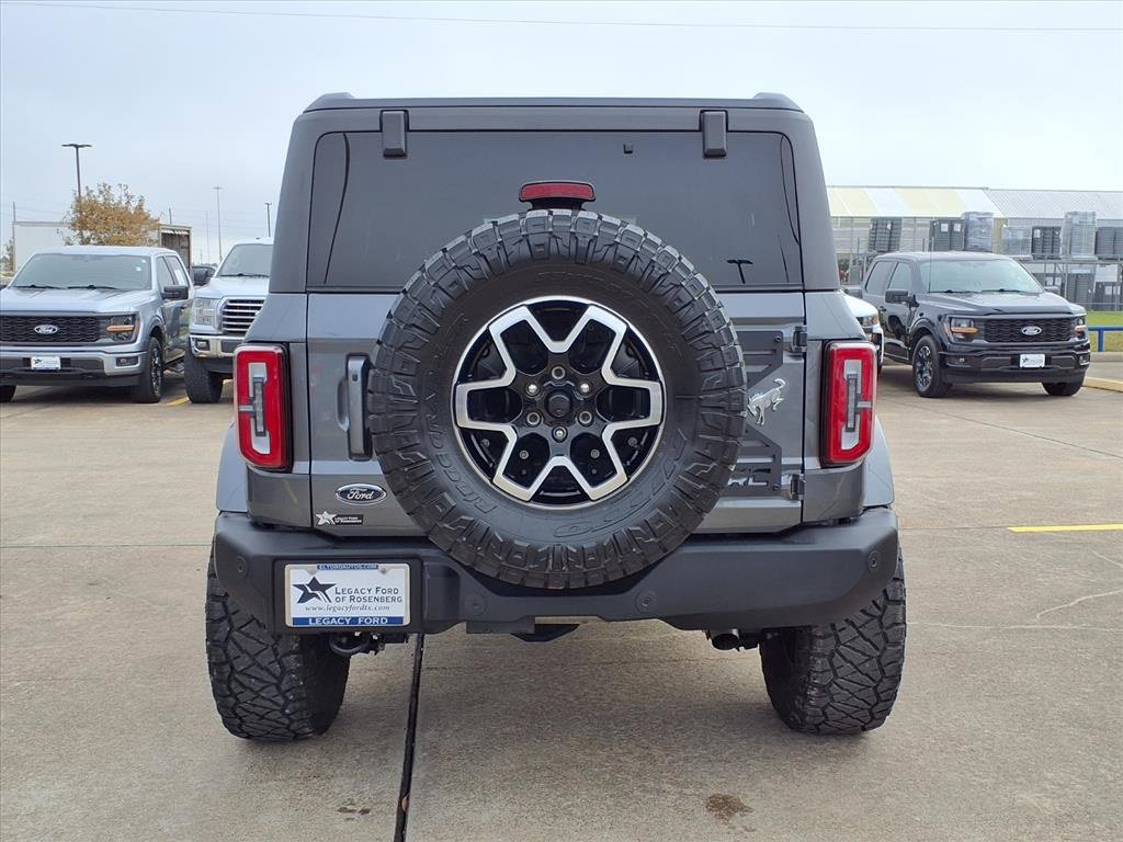 Used 2024 Ford Bronco Outer Banks image 5
