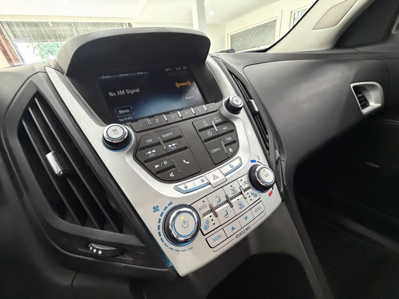 Used 2015 Chevrolet Equinox LT w/ Power Convenience Package AWD/4WD image 19