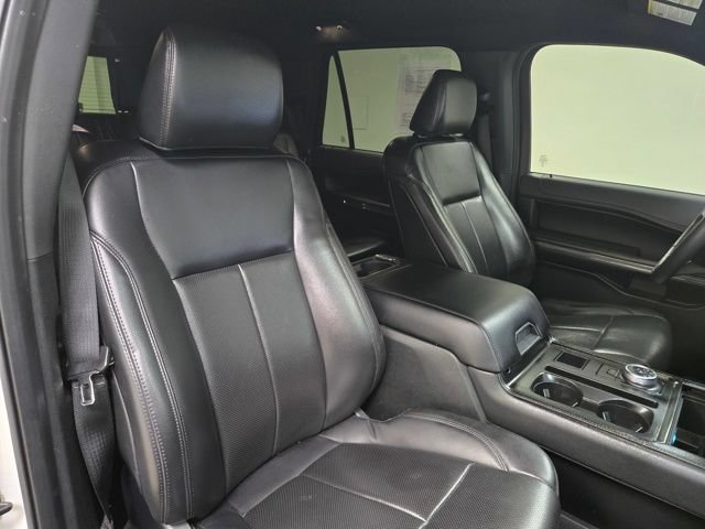 Used 2021 Ford Expedition XLT RWD image 25