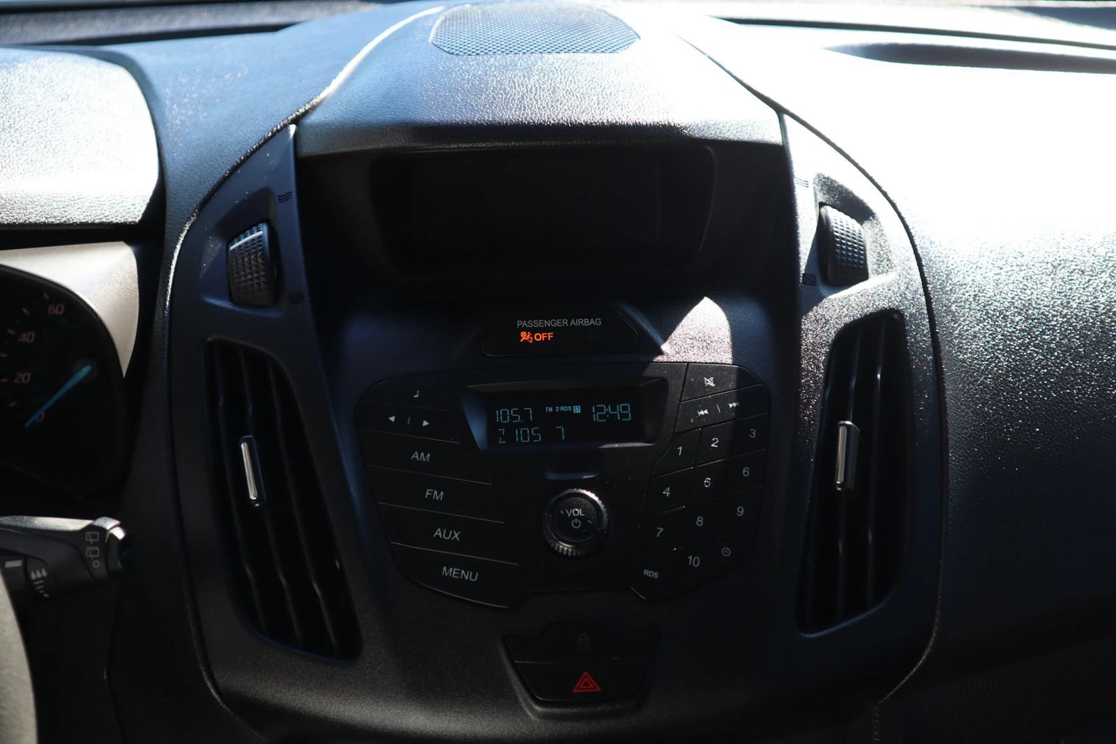 Used 2018 Ford Transit Connect XL FWD image 16