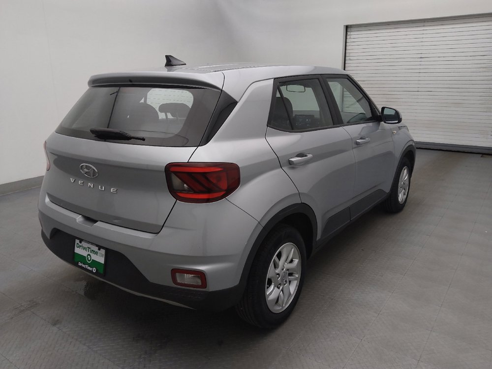 Used 2021 Hyundai Venue SE image 9