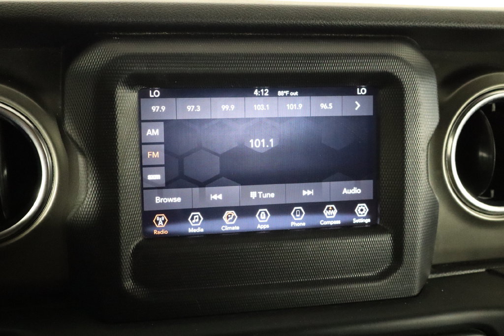Used 2019 Jeep Wrangler Unlimited Rubicon AWD/4WD image 27