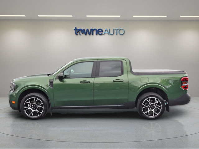 Used 2025 Ford Maverick Lariat w/ 4K Tow Package AWD/4WD image 2